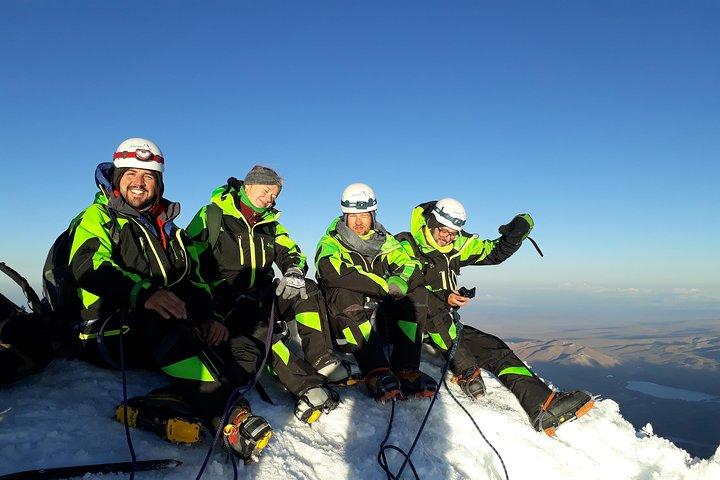Huayna potosi 6088m. 3 day Climb