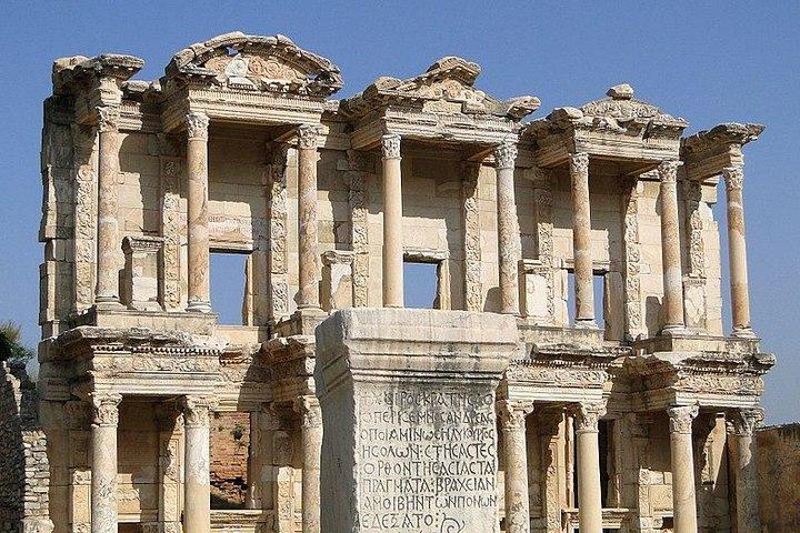 Izmir Shore Excursion: Private Tour to Ephesus, House of Virgin Mary and Temple of Artemis