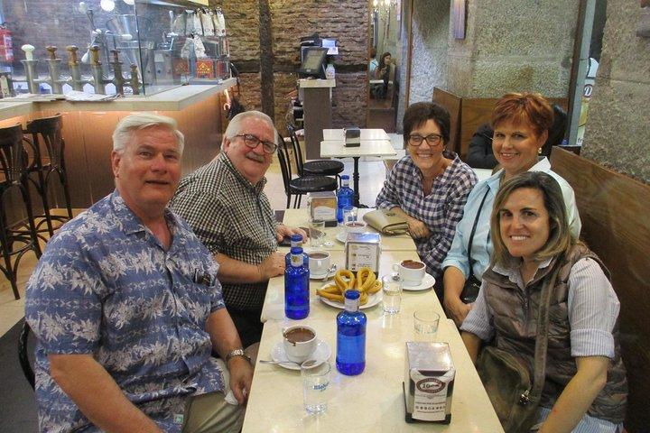Tapas and history tour ending with churros with chocolate