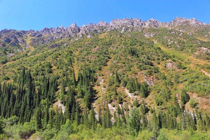 The perfect day: Ala Archa National Park + Bishkek city tour