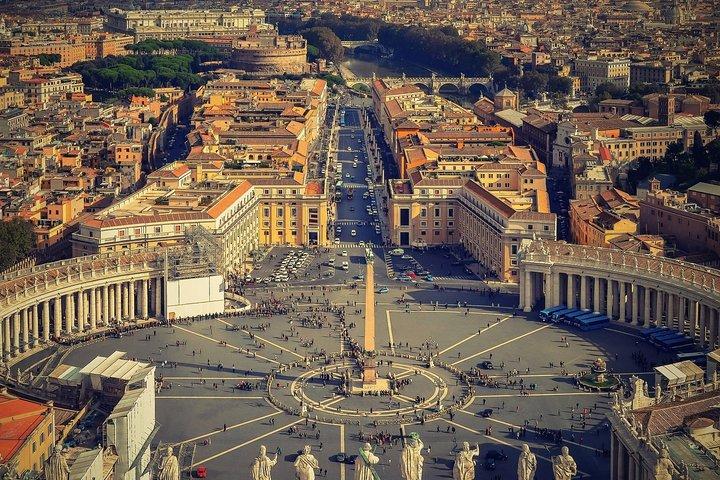 Vatican Tour VIP Experience: Museums Sistine Chapel & St. Peter's