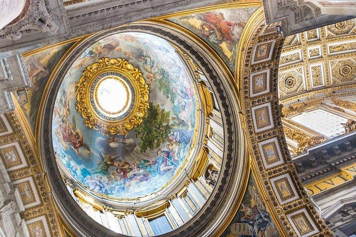 Vatican Tour VIP Experience: Museums Sistine Chapel & St. Peter's