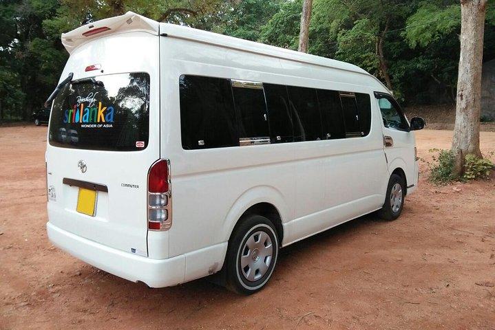 Panadura City to Colombo City Private Transfer
