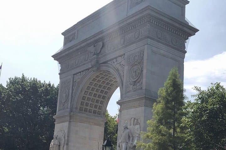 Best City Tour NYC 4 Hours up to 5 people