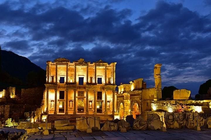 4 days Turkey highlight: Pamukkale Ephesus and Cappadocia