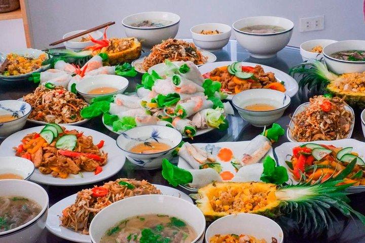 Hanoi COOKING CLASS!! Authentic Vietnamese Recipes!
