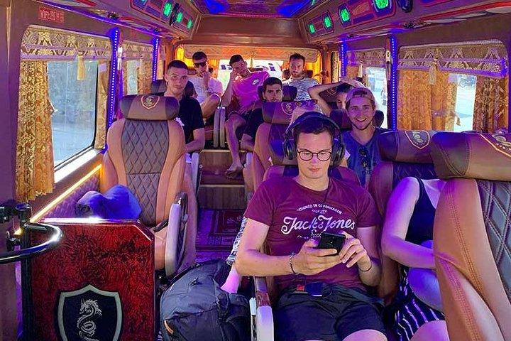 Limousine High Quality Bus Hanoi to Ha Giang