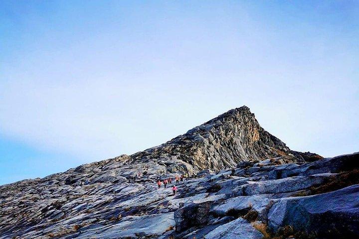 2D1N Mount Kinabalu Climbing