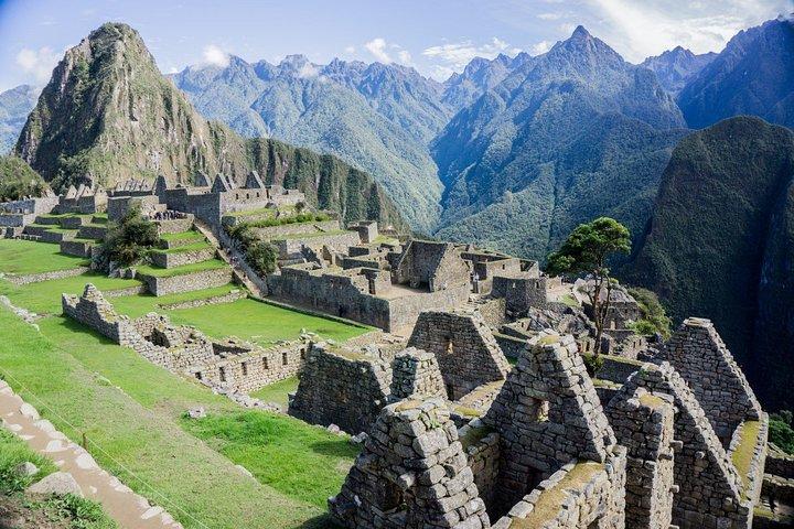 5 Days - Cusco || Sacred Valley || MachuPicchu || Humantay Lake ||ALL INCLUDED||