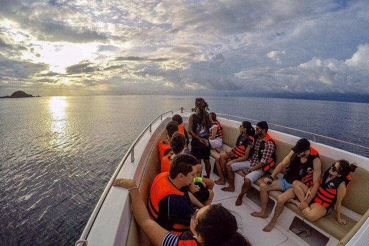 Phi Phi Sunrise Premium Tour