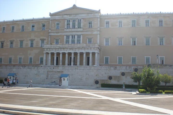 Athens Half Day Private Tour (up to 15 in a luxurious Mercedes Minibus)