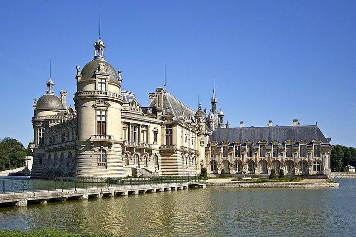 Chantilly Castle - Transportation Private Trip