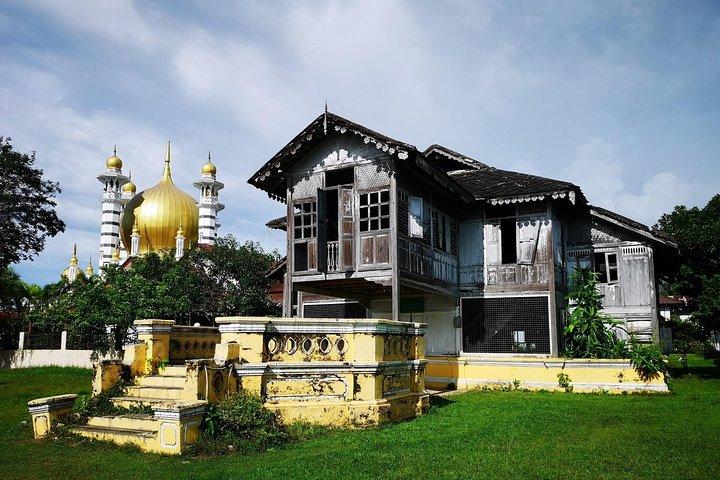 Kuala Kangsar & Lenggong Valley Day Tour from Kuala Lumpur