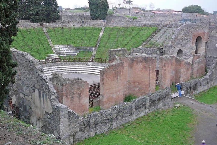 Capri, Sorrento and Pompeii Private Tour