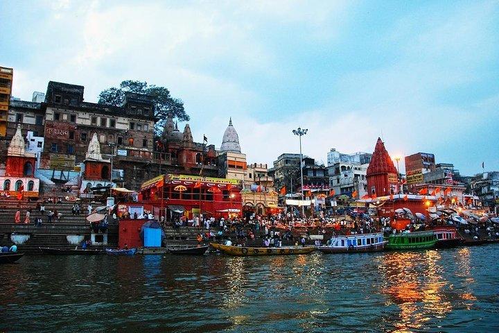 Private Full Day Varanasi Tour with Ganges Evening Boat Ride
