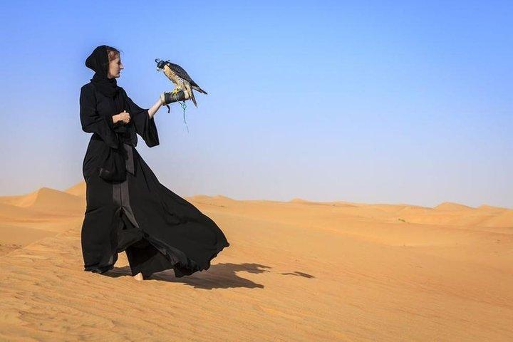 Dubai Desert safari 4x4 Dune Bashing, Sandboarding, Camel Riding, Bbq Dinner