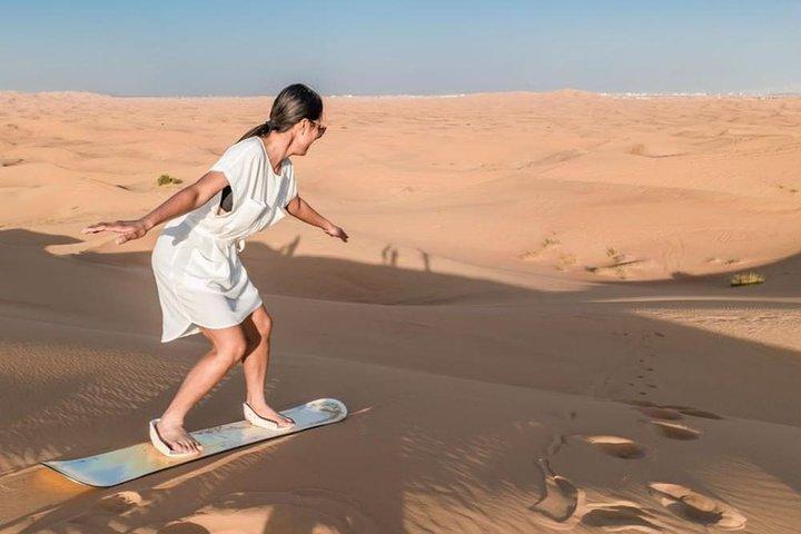 Dubai Desert safari 4x4 Dune Bashing, Sandboarding, Camel Riding, Bbq Dinner
