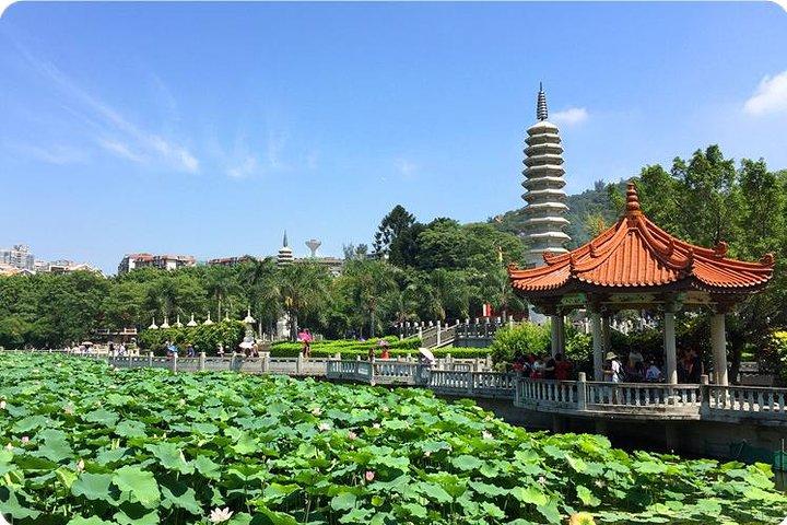 Xiamen Day Tour to Nanputuo Temple, Huli Mountain Fort and Gulangyu Island