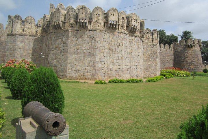 Cult Immersions 5 - Enchanting Hyderabad Full Day Private Tour