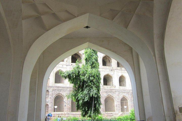 Cult Immersions 5 - Enchanting Hyderabad Full Day Private Tour