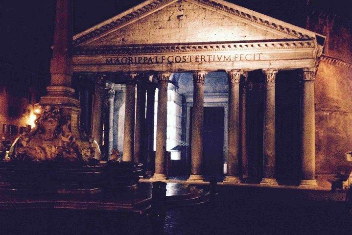 Rome by night with pizza & gelato ( minimum 2 people)