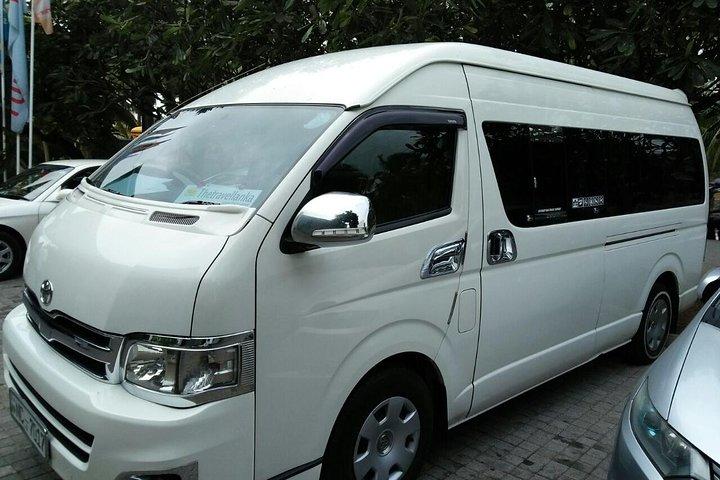 Colombo Airport (CMB) to Fairway Colombo Private Transfer
