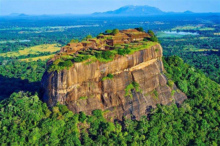 Private Sigiriya and Dambulla Day Tour from Down south / Colombo