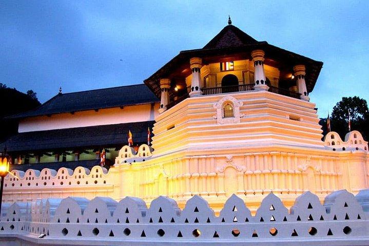 I Day Kandy Heritage Culture Tour