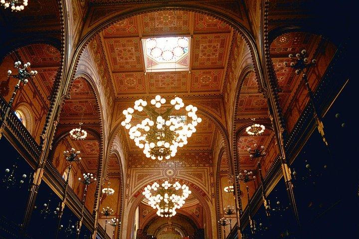A Journey through Jewish Budapest - Private Walking Tour