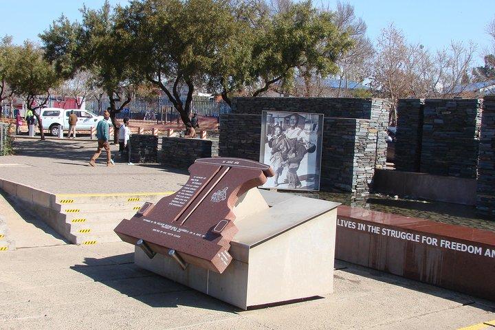 Soweto and Johannesburg & Apartheid Museum