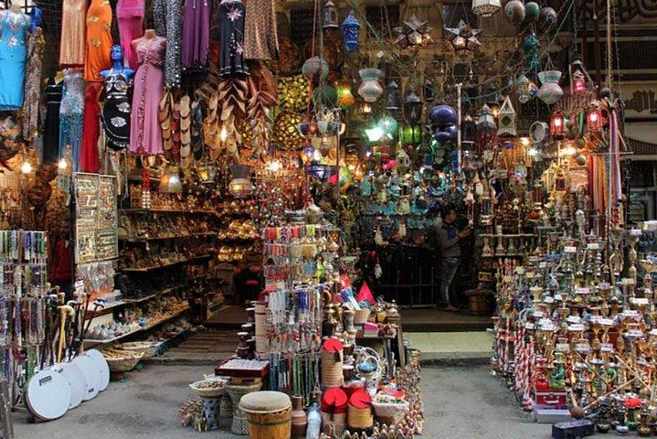 Private Tour: 8 Days 7 Nights Pyramids and Nile Cruise by Air from Cairo