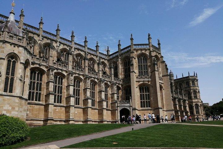 Wonderful Windsor Black Taxi Tour London