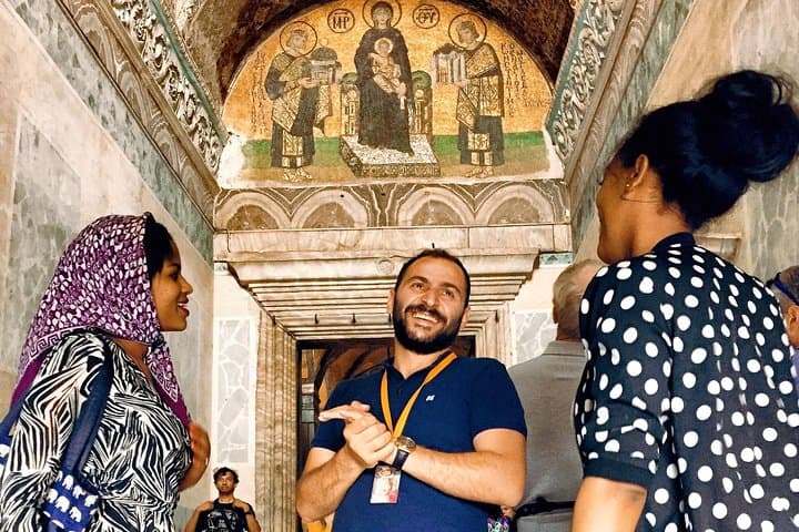 Hagia Sophia Tour with Official Licensed Guide - Fast Entry