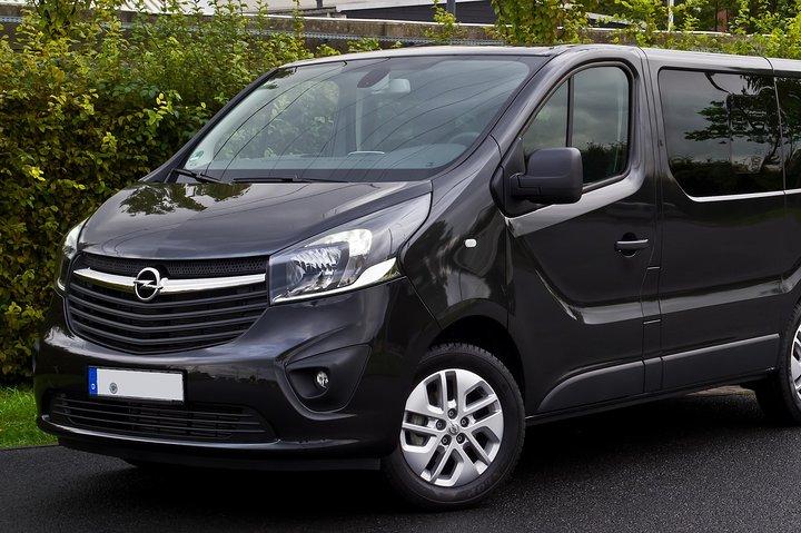 Rome Private Transfer: FCO/CIA Airport to City Hotel & Vice Versa