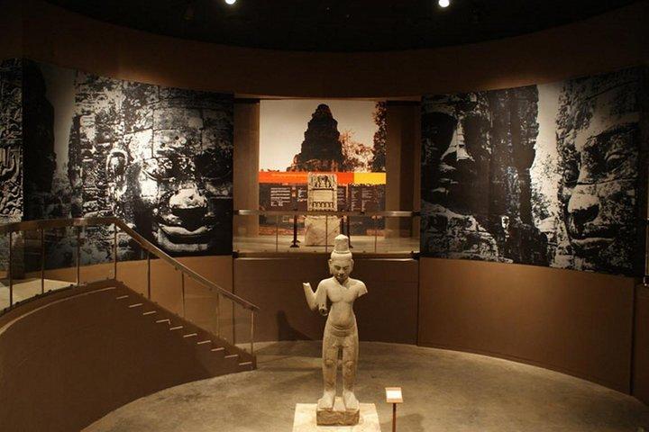 Angkor National Museum with transport