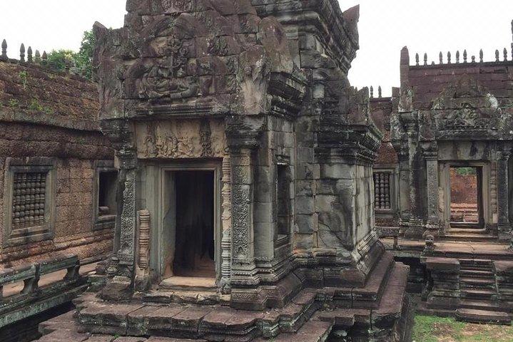 Private One Day to Kbal Spean, Banteay Srei and Banteay Samre