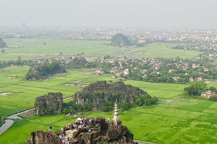 Hoa Lu - Tam Coc - Mua Cave 1 day trip