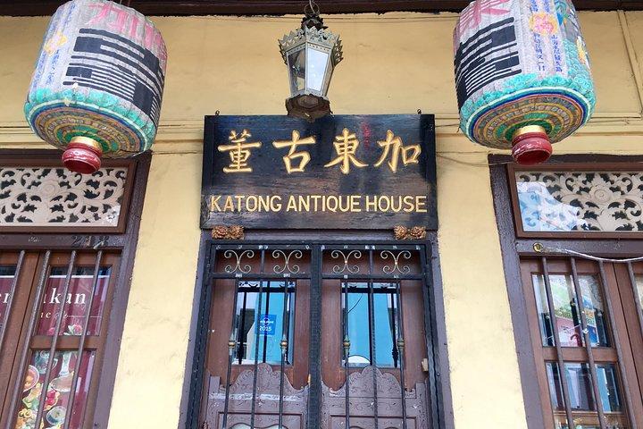Katong Walking Food Tour