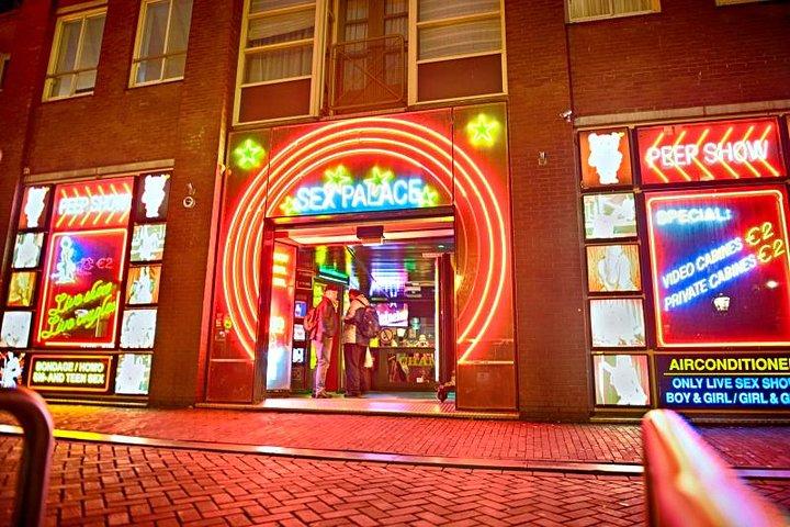 Amsterdam Red Light District tour with a private guide