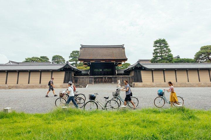 The Beauty of Kyoto by Bike: Private Tour