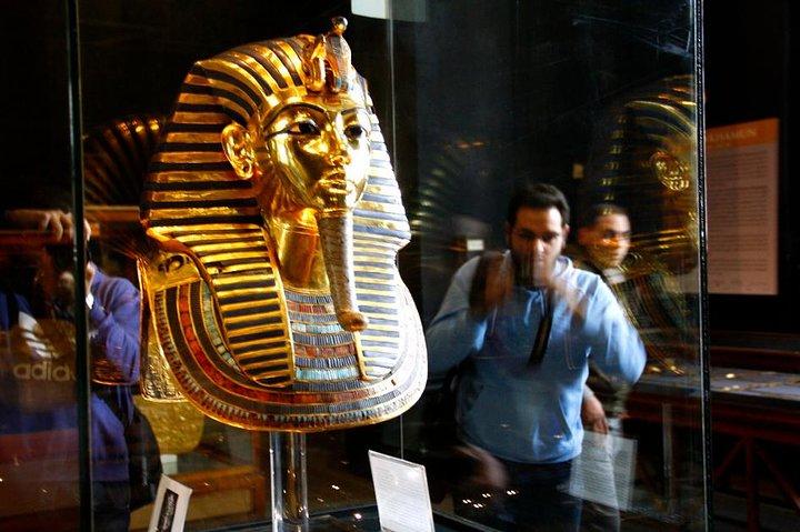 Full Day Tour TO EGYPTIAN MUSEUM OLD CAIRO & BAZAAR