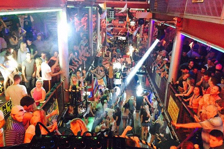 All you can drink (3 hrs) - El Squid Roe Los Cabos