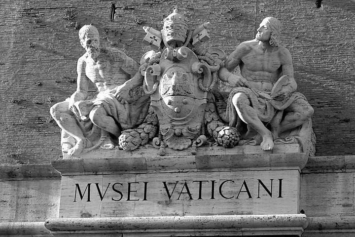 Vatican Museum and Sistine Chapel Skip-the-line Guided Tour