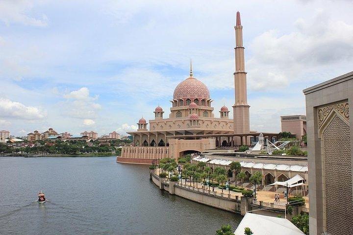 °Chauffeur: Kuala Lumpur to Singapore Transfer [Van]