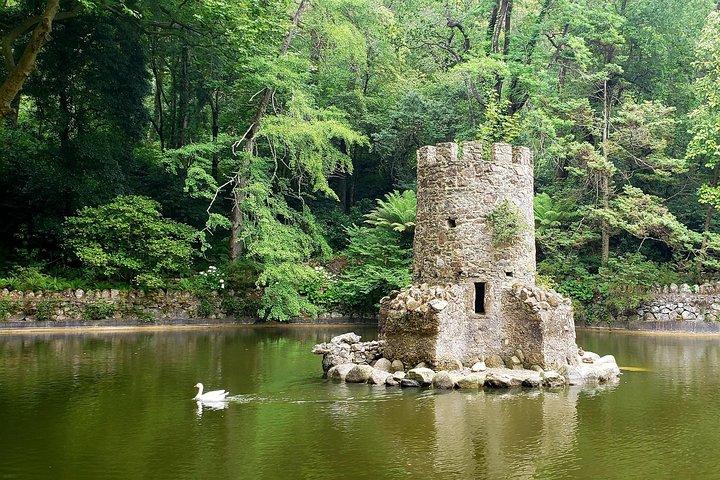 Sintra to Cascais: 2 Palaces, 4 Sites, Small Group 10 Hour Tour