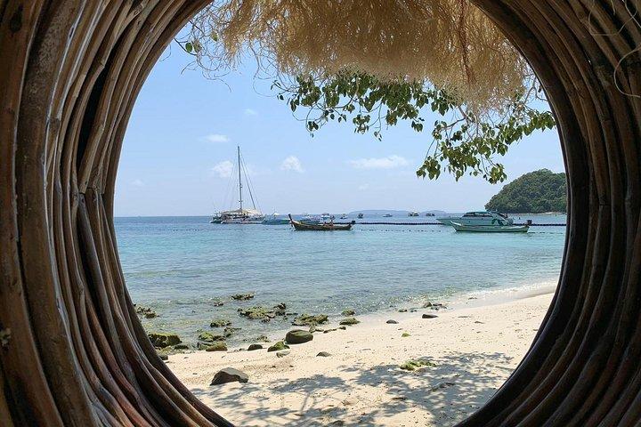 Banana Beach Tour With Lunch by Speed Boat