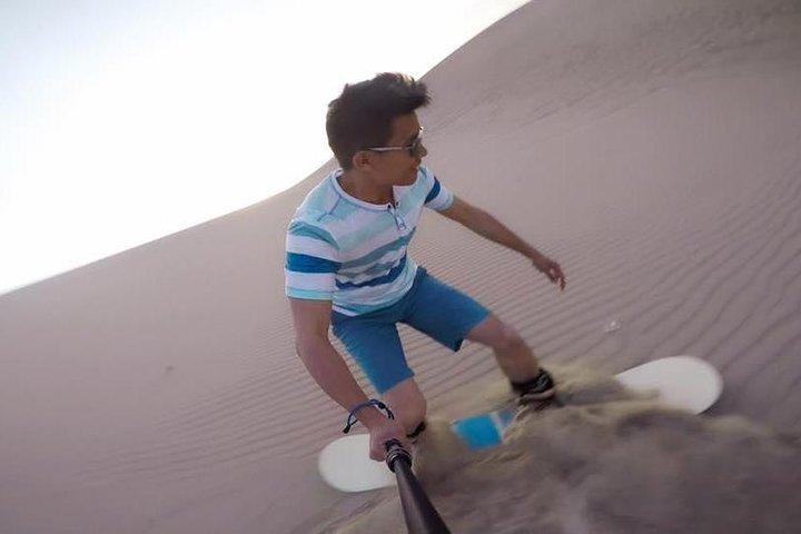 2-Hour Dune Buggy Tour and Sandboarding