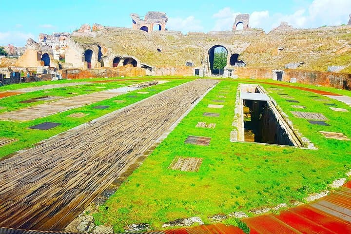 Caserta Palace & Spartacus Amphitheater Private Tour & Transport