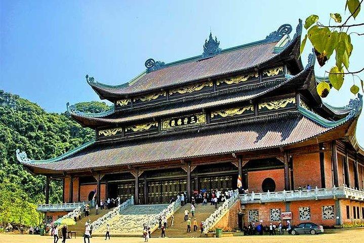 Bai Dinh Pagoda- Trang An Ecotourism Day Tour