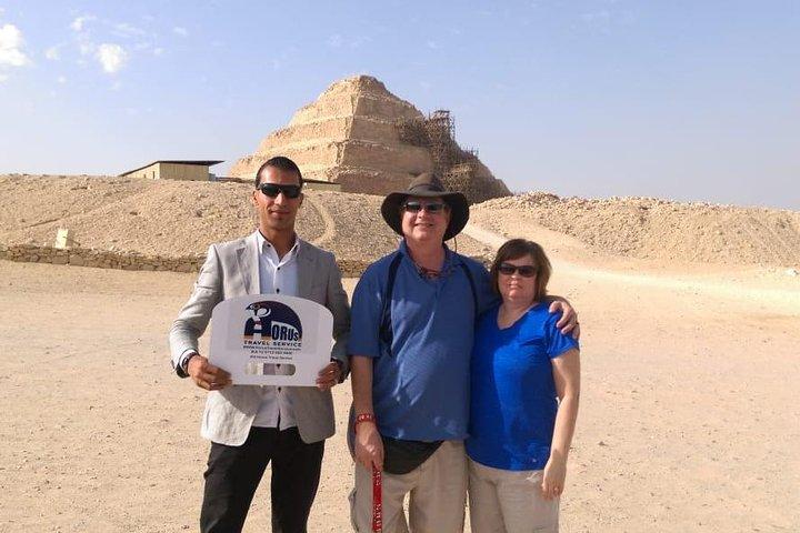 Private Day Tour to Giza Pyramids, Sphinx, Sakkara and Memphis